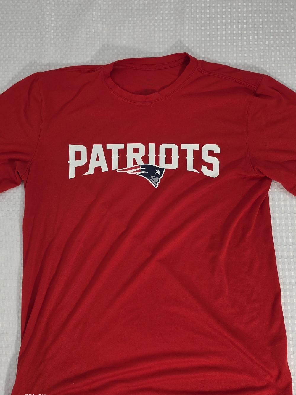 Nike New England Patriots Primetime Legend Dri-FIT T-Shirt Red Men's Small / Med
